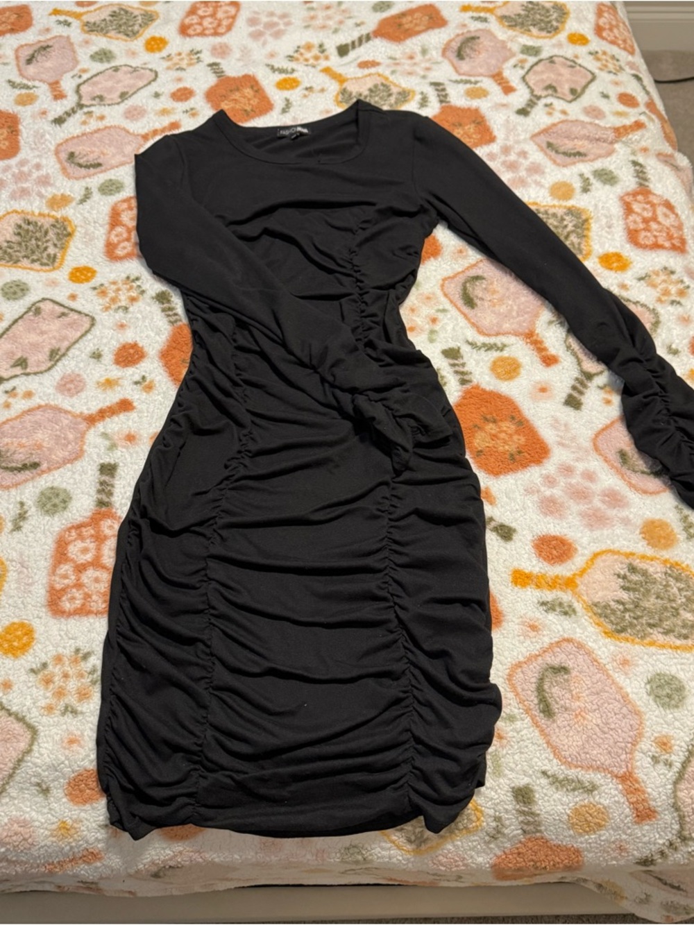 Fashion Nova Black Ruched Long-Sleeve Bodycon Dress